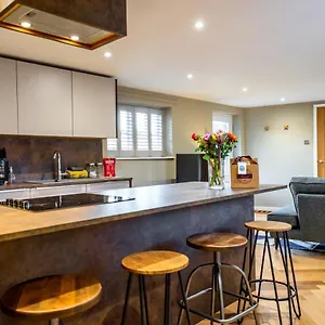 Apartment Holgate Retreat United Kingdom